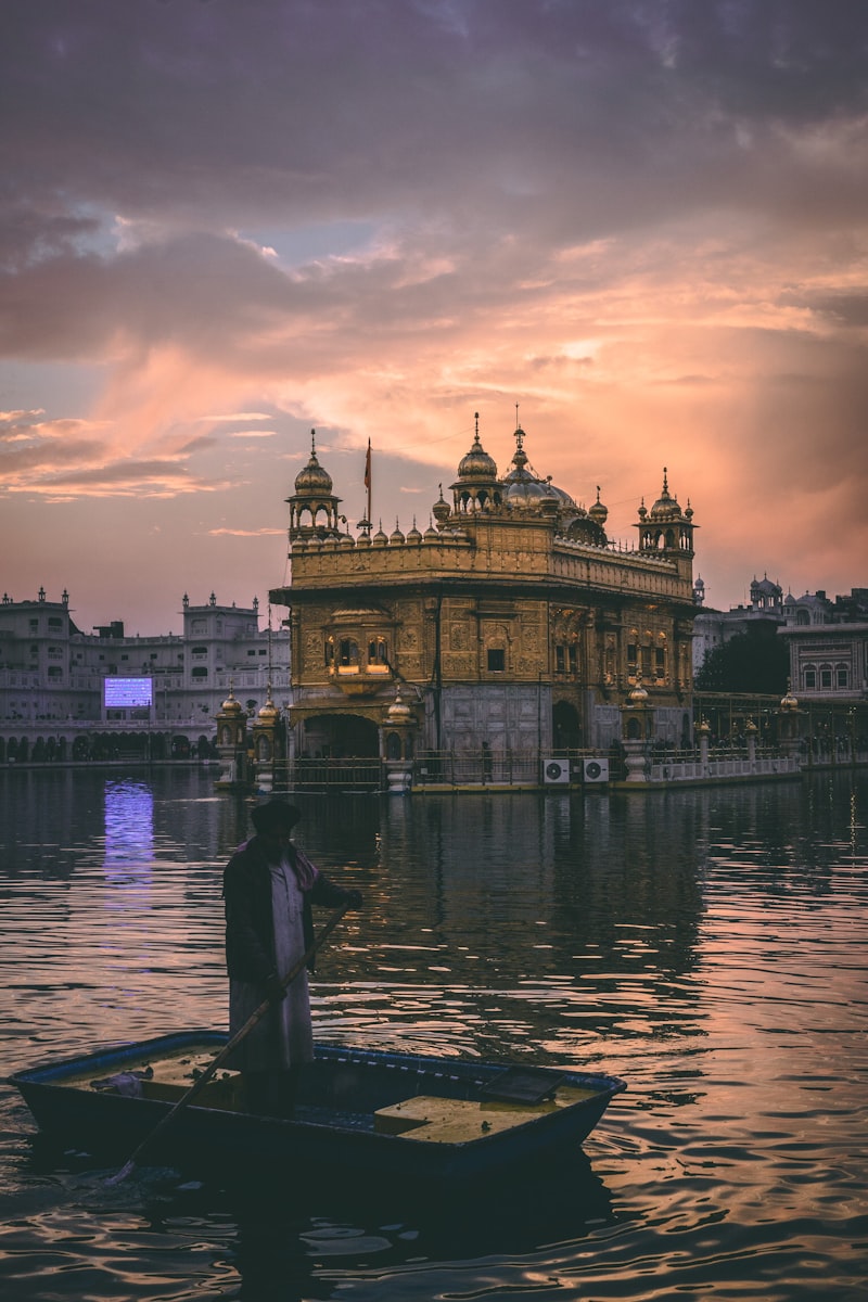 10000 व्यक्ति भंडारा