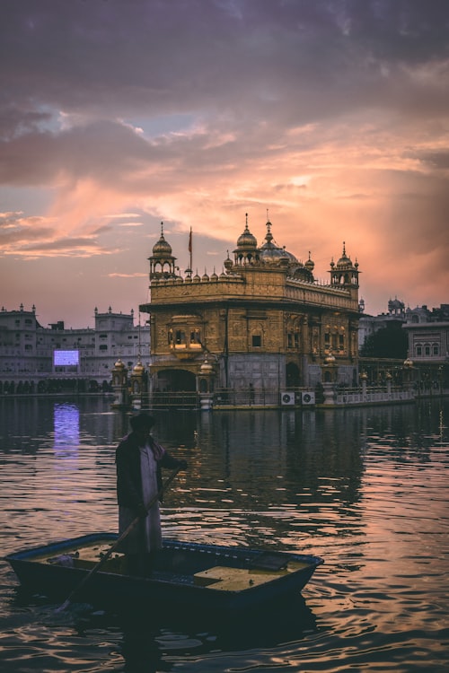 5000 व्यक्ति भंडारा